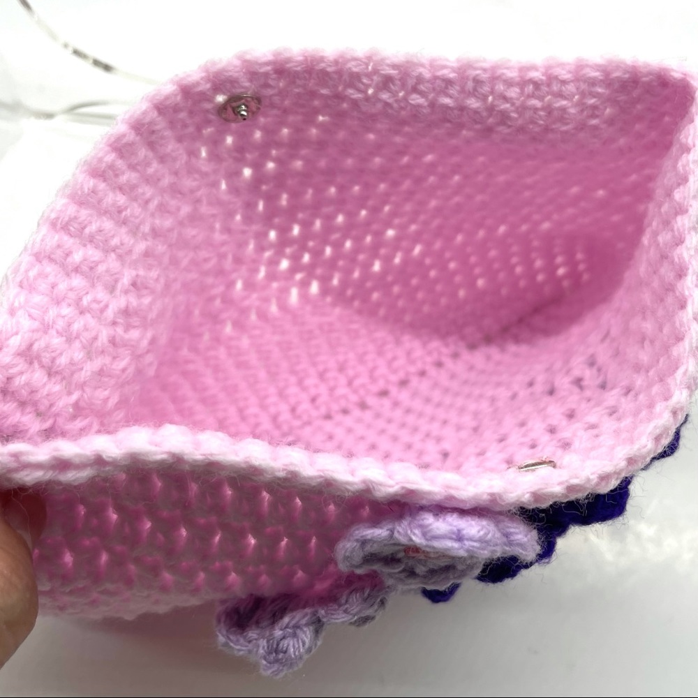 NWT Handmade Crochet Clutch Pink Snap Close - Picture 8 of 10